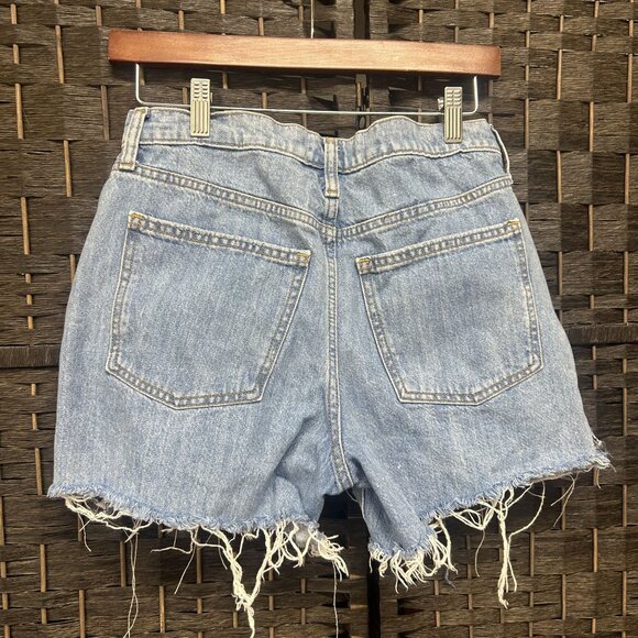 Universal Threads Upcylced Denim Boyfriend Shorts Size 2R - Picture 8 of 8